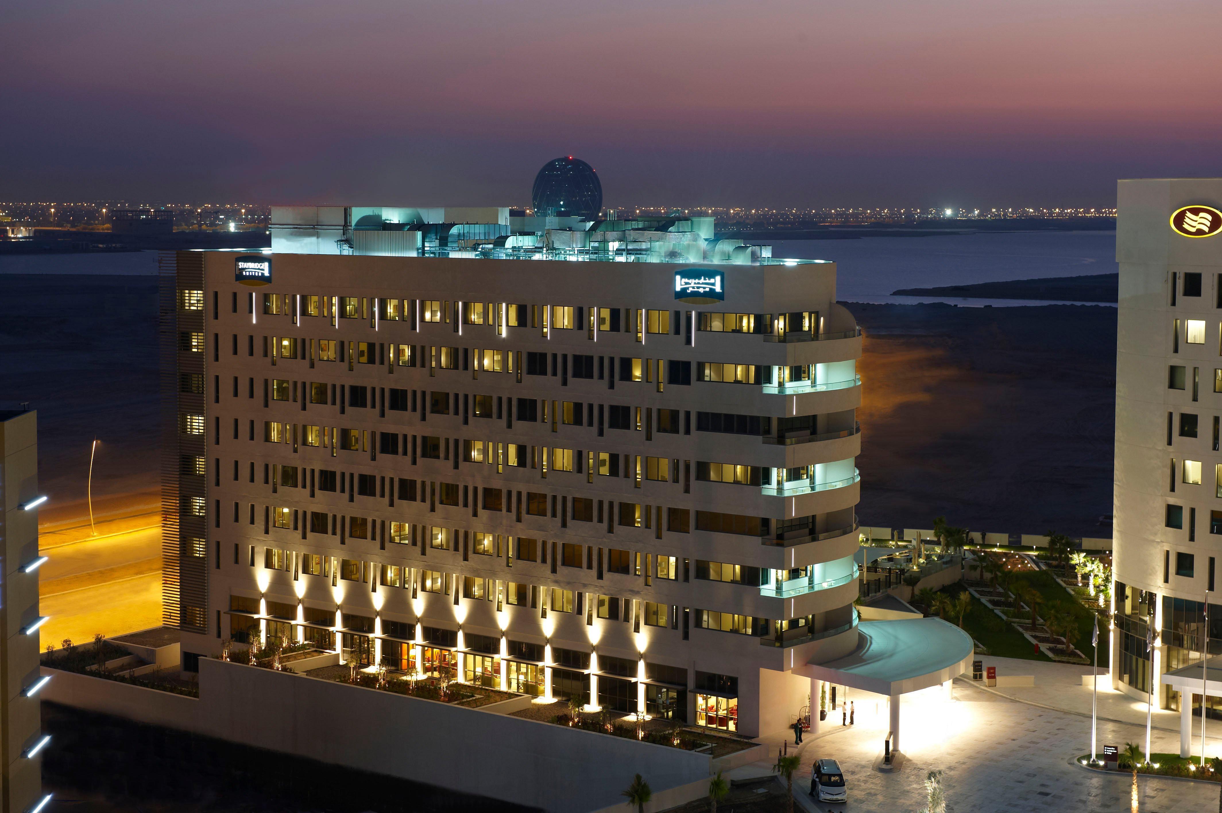 Staybridge Suites Yas Island Abu Dhabi, An Ihg Hotel Exterior foto